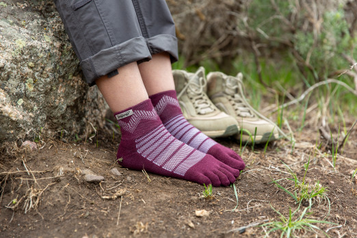 Injinji OUTDOOR Midweight / Wool/ Mini / Garnet